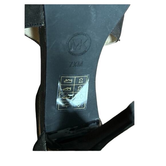 Michael Kors, gunmetal lizard pattern open toe,heel zipper stilettos size 7.5 - Picture 12 of 12